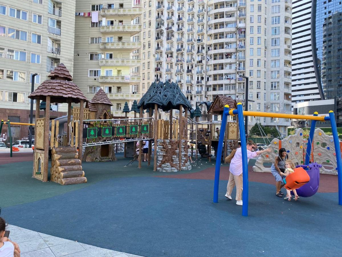 Roini Apartment Batumi Ngoại thất bức ảnh